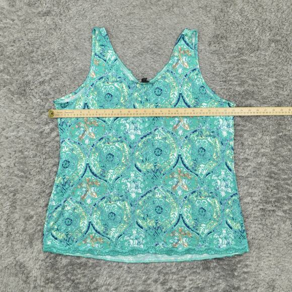 Lane Bryant Women's Size 18/20 Basic Sleeveless Green Geometric Rayon V-Neck - Picture 3 of 8